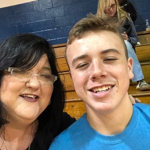 Meet your Posher, Deborah